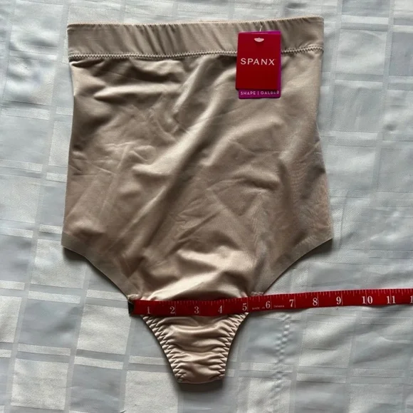 Spanx 2 Small Shapewear Panties New with Tags Purple Seamless & Beige High-Waist - Picture 5 of 17